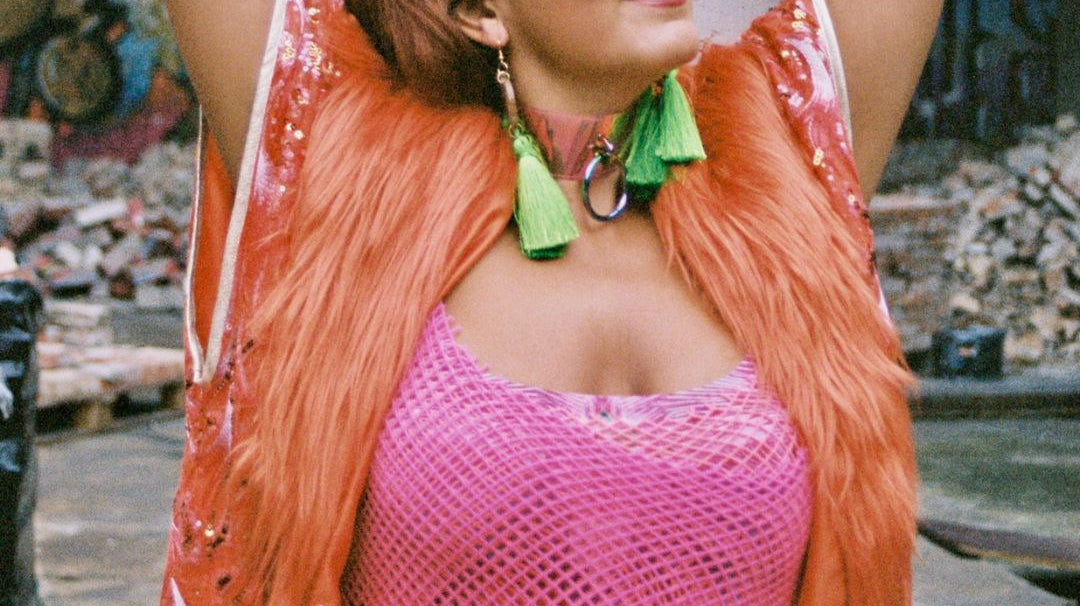 THE L.O.M. STYLE EDIT - INTRODUCING THE PINK AND ORANGE NEON NET DRESS