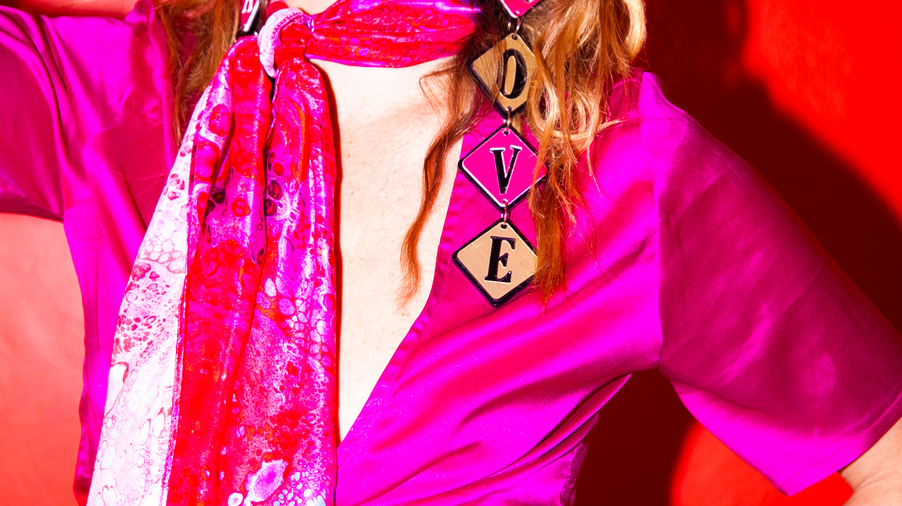 How to Style your L.O.M scarves with Twinks Burnett