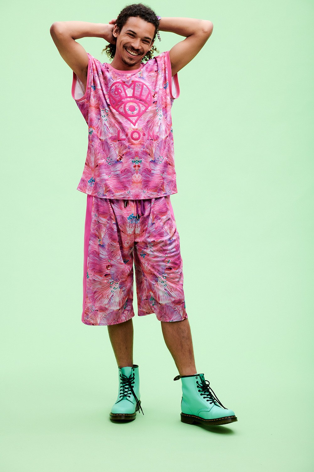 Are You An Olympian or Urban Style Queen? - Our New Versatile Air Flow Jersey Set Is Perfect For All Occasions!